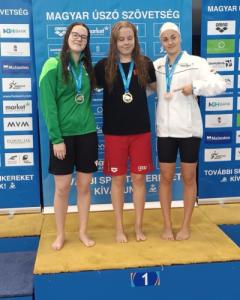 Iskolánk tanulója országos sikereket ért el az úszóbajnokságon!